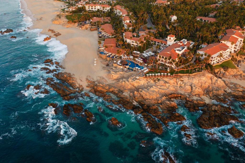 In Los Cabos, this exceptional resort redefines ultimate luxury