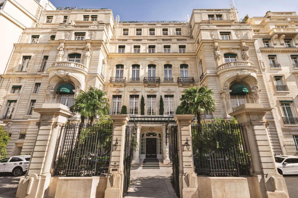 Shangri-La Paris : séjour de luxe  au cœur de la ville lumière